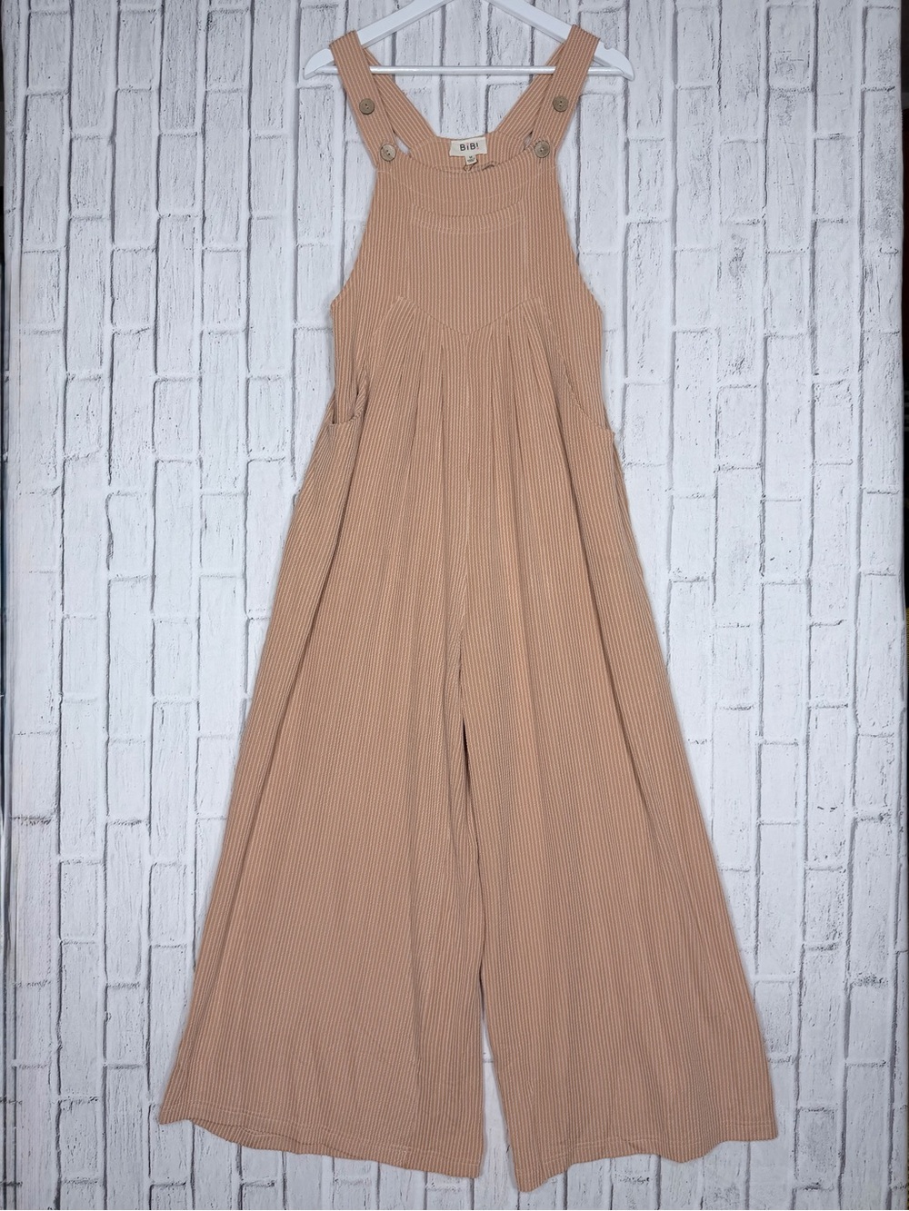 🤎 BIBI Wide Leg Overall Jumpsuit Medium NWT Boho Striped